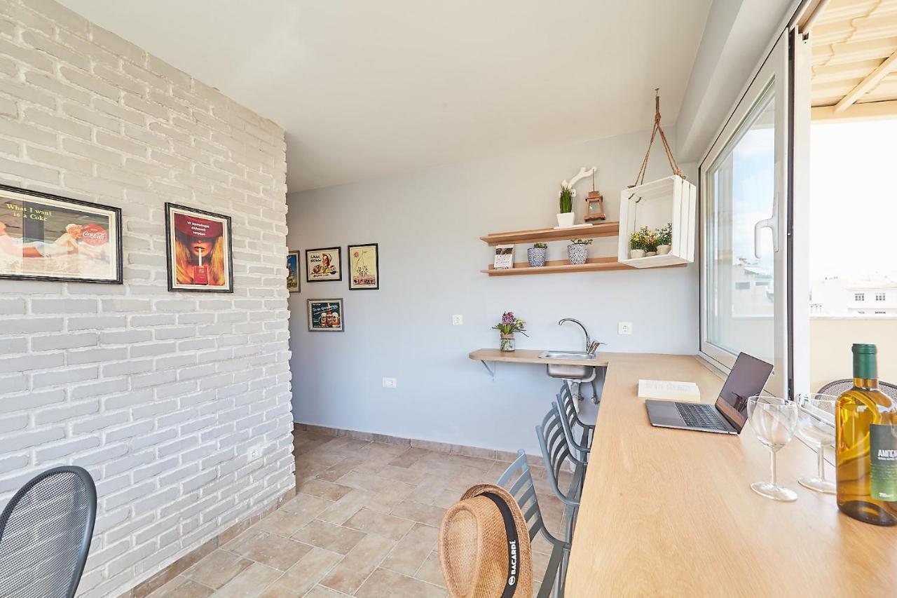 Tostay-Unique Apartment Hotel In Athens Center! ภายนอก รูปภาพ