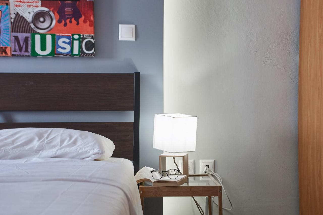 Tostay-Unique Apartment Hotel In Athens Center! ภายนอก รูปภาพ
